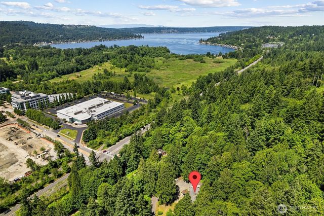 22122 SE 51st Place, Issaquah, WA 98029