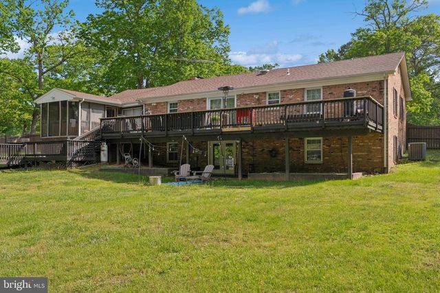 5232 SUMERDUCK RD, Sumerduck, VA 22742
