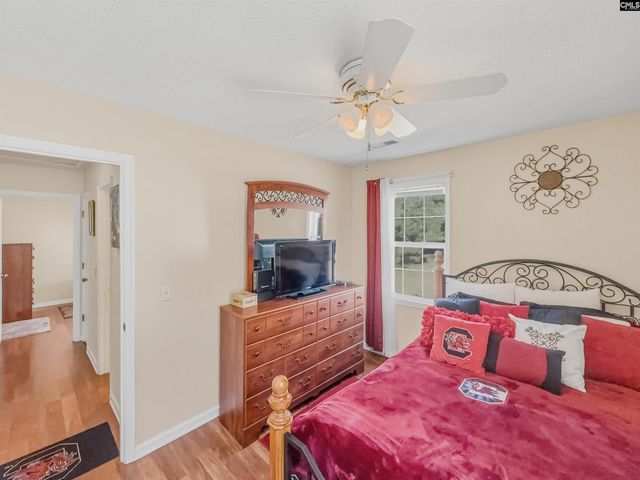 200 Gusty Ln, Hopkins, SC 29061