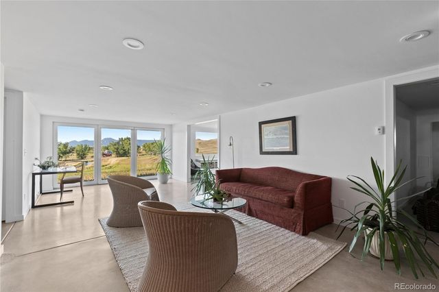 5952 Oxford Road, Niwot, CO 80503