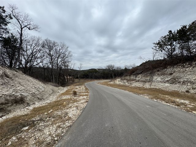 7215 Palm Hills Drive, Cleburne, TX 76093