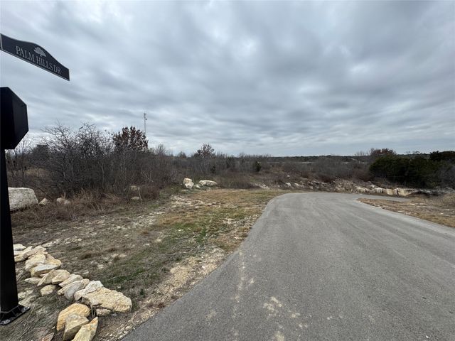 7215 Palm Hills Drive, Cleburne, TX 76093
