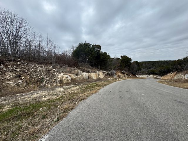 7215 Palm Hills Drive, Cleburne, TX 76093