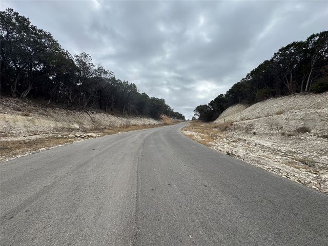 7215 Palm Hills Drive, Cleburne, TX 76093