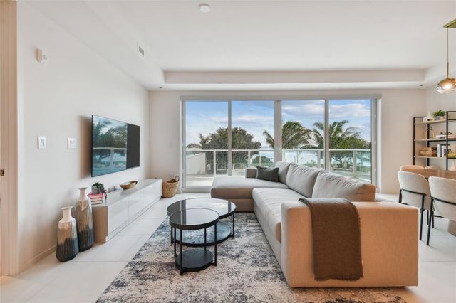 1020 SUNSET POINT ROAD 207, Clearwater, FL 33755