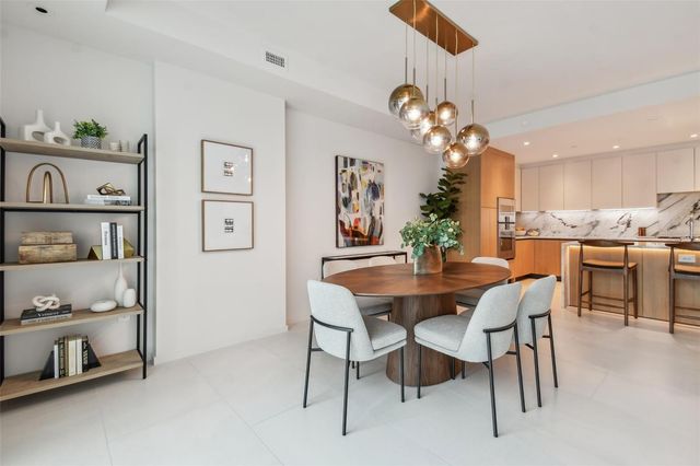 1020 SUNSET POINT ROAD 207, Clearwater, FL 33755