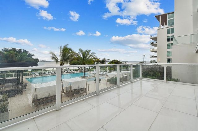 1020 SUNSET POINT ROAD 207, Clearwater, FL 33755