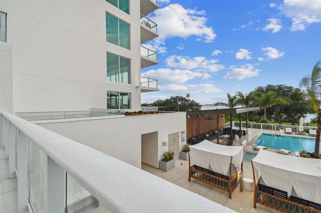 1020 SUNSET POINT ROAD 207, Clearwater, FL 33755