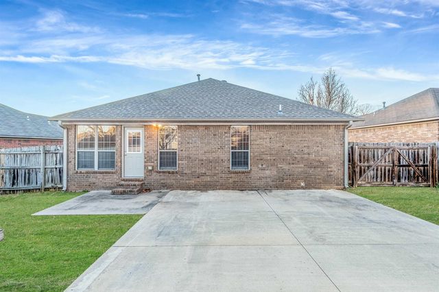 2470 Remington Drive, Conway, AR 72032