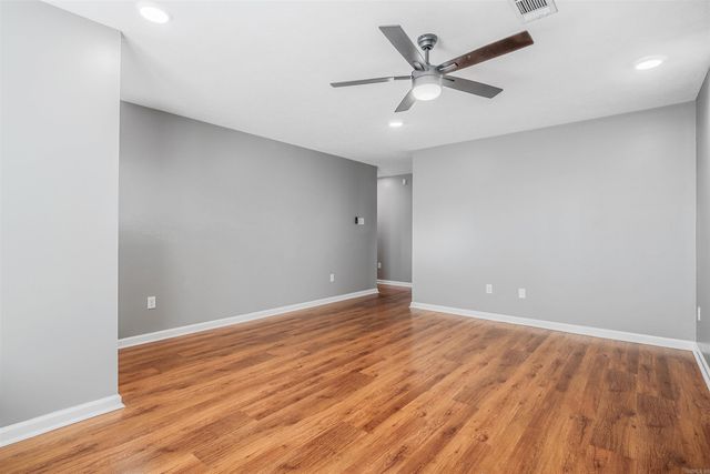 2470 Remington Drive, Conway, AR 72032