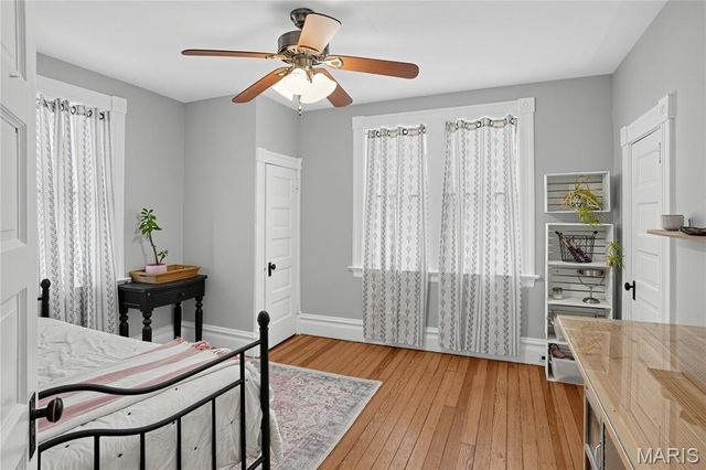 735 Jefferson Street, St Charles, MO 63301