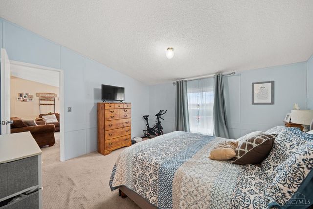 1915 Stumpy Lane, Goshen Twp, OH 45122