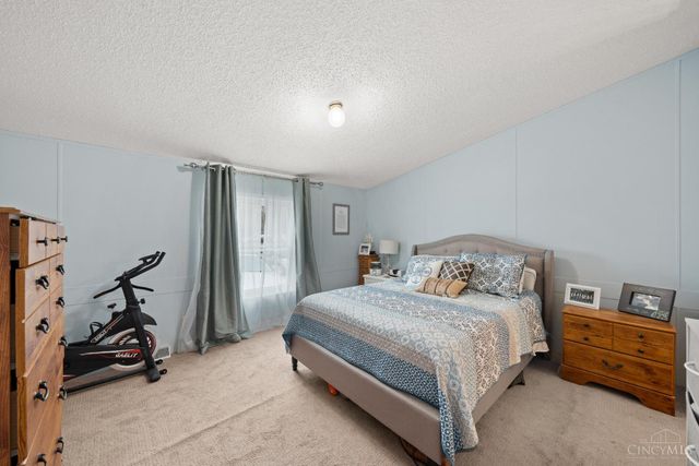 1915 Stumpy Lane, Goshen Twp, OH 45122