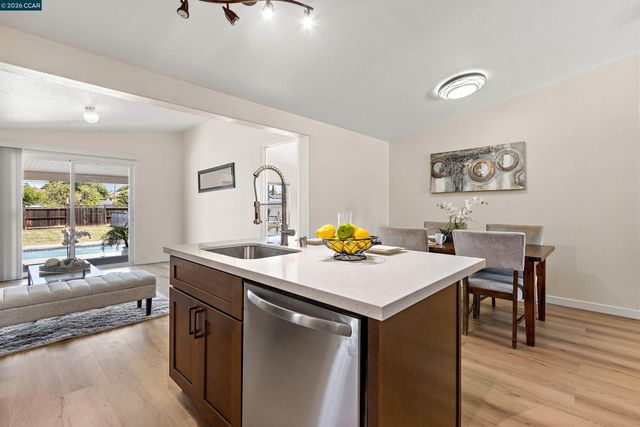 2803 Minta Ln, Antioch, CA 94509