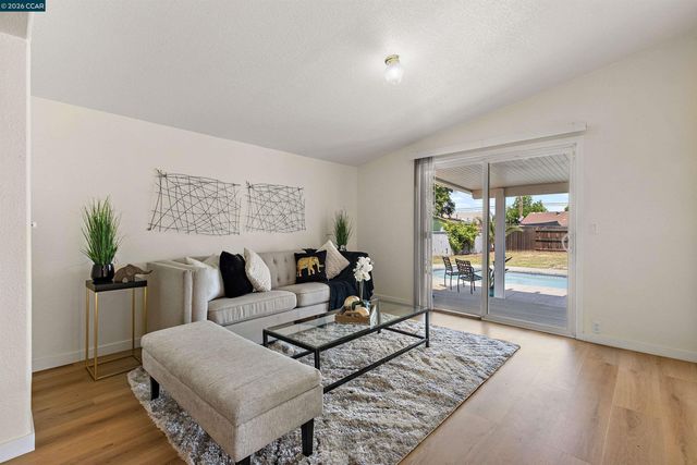 2803 Minta Ln, Antioch, CA 94509