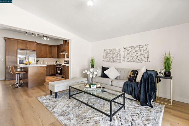 2803 Minta Ln, Antioch, CA 94509