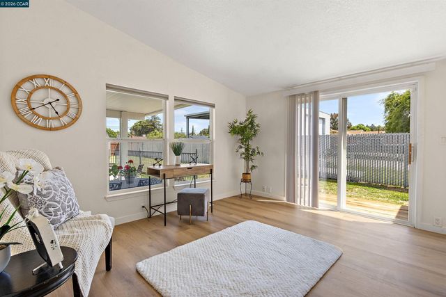 2803 Minta Ln, Antioch, CA 94509