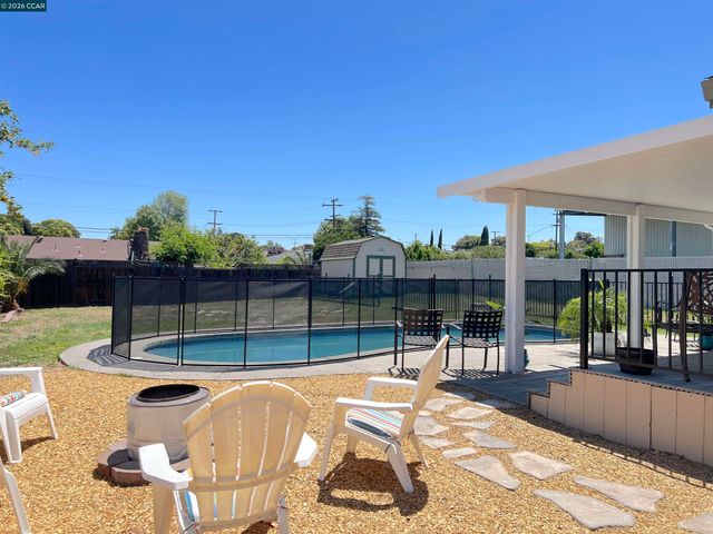 2803 Minta Ln, Antioch, CA 94509