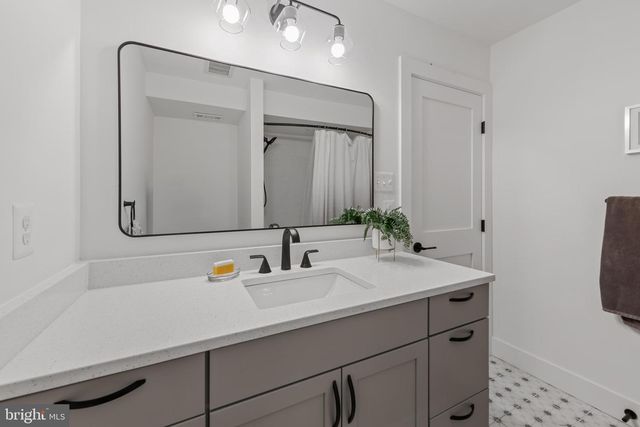 3461 KESWICK RD, Baltimore, MD 21211