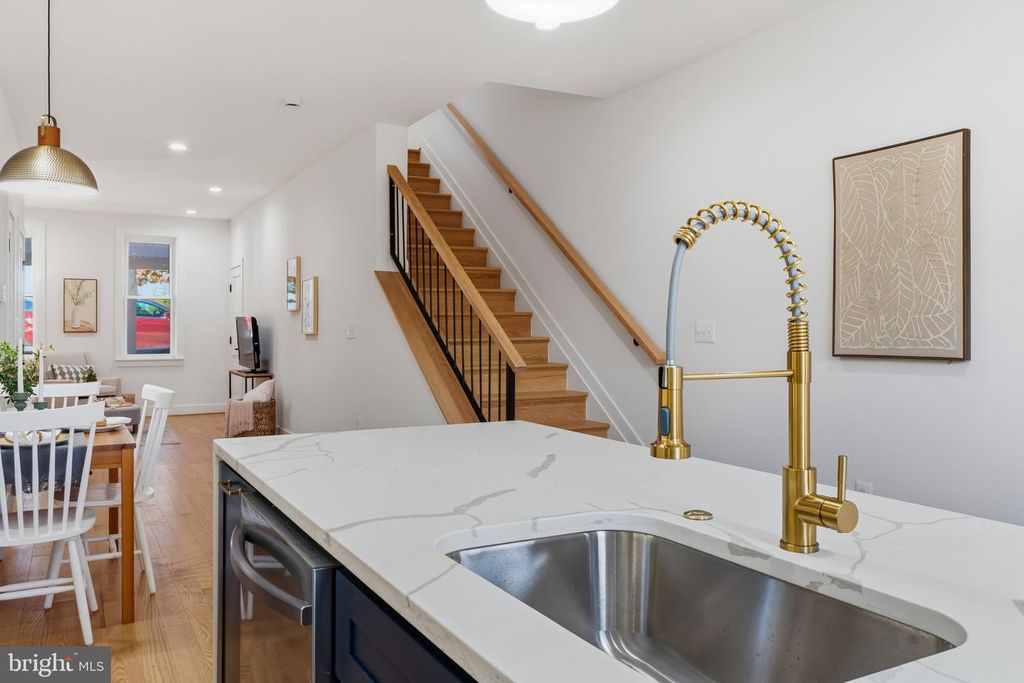 3461 KESWICK RD, Baltimore, MD 21211