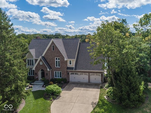 8635 Sturgen Bay Lane, Indianapolis, IN 46236