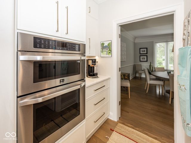 8635 Sturgen Bay Lane, Indianapolis, IN 46236