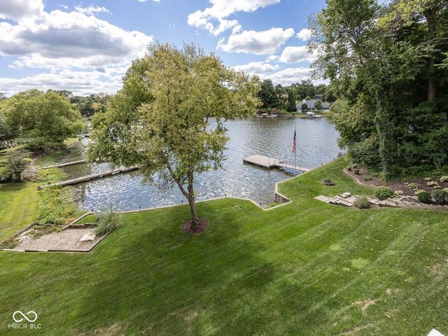 8635 Sturgen Bay Lane, Indianapolis, IN 46236