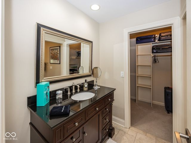 8635 Sturgen Bay Lane, Indianapolis, IN 46236