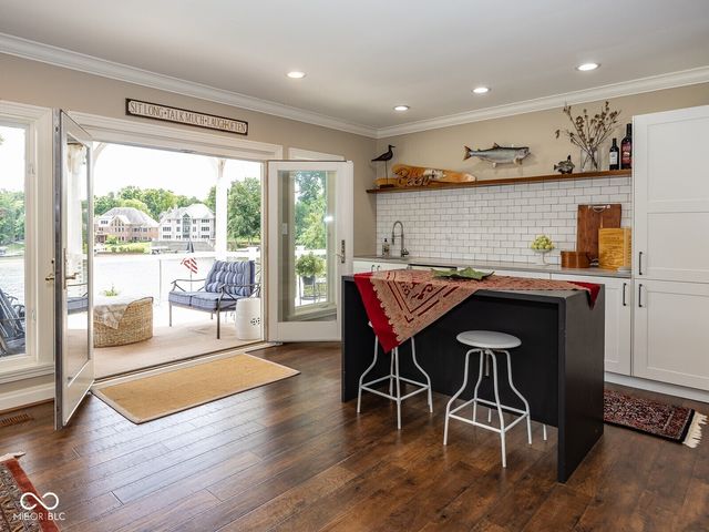 8635 Sturgen Bay Lane, Indianapolis, IN 46236