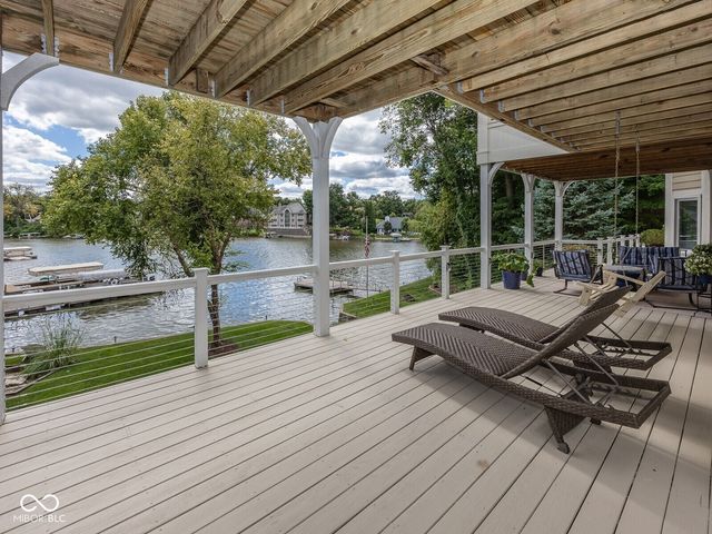 8635 Sturgen Bay Lane, Indianapolis, IN 46236