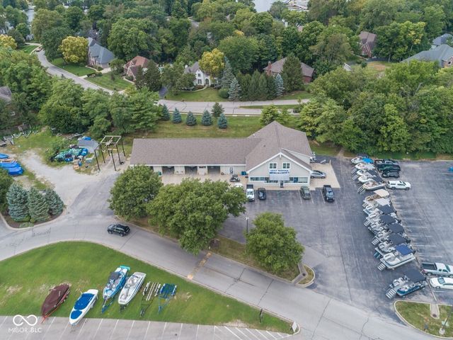 8635 Sturgen Bay Lane, Indianapolis, IN 46236