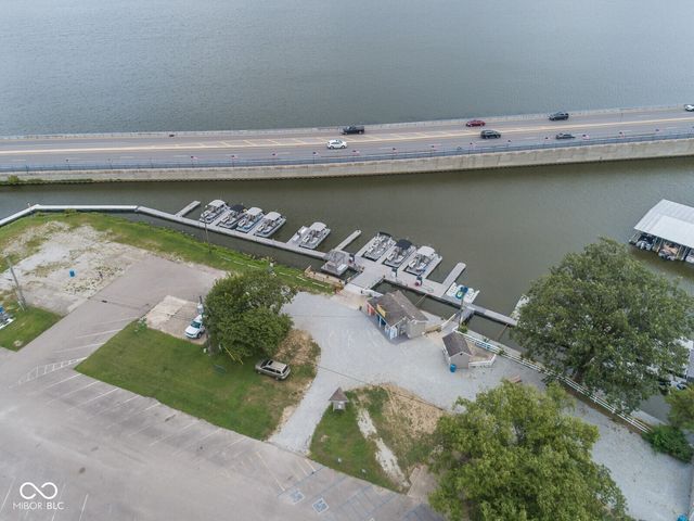 8635 Sturgen Bay Lane, Indianapolis, IN 46236