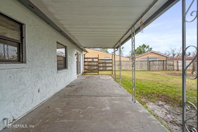 2166 JOHN HART Circle, Orange Park, FL 32073