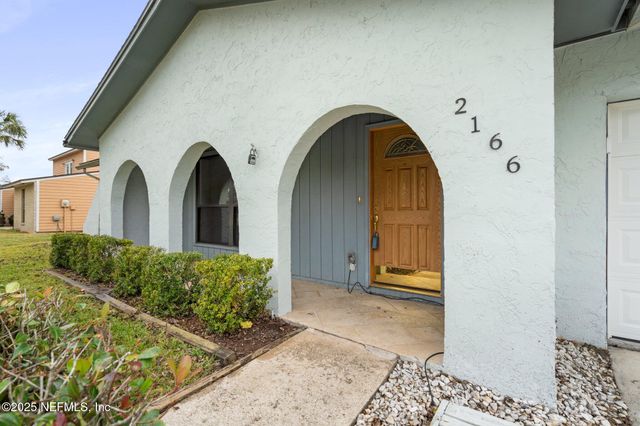 2166 JOHN HART Circle, Orange Park, FL 32073