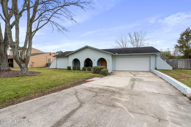 2166 JOHN HART Circle, Orange Park, FL 32073