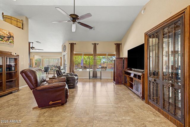 8737 W MCRAE Way, Peoria, AZ 85382