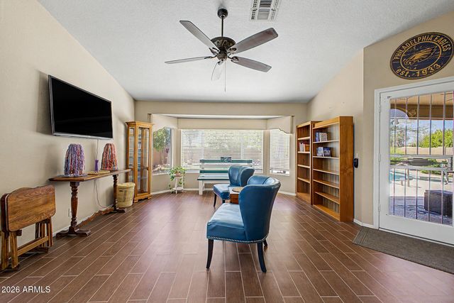 8737 W MCRAE Way, Peoria, AZ 85382