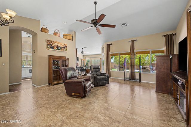 8737 W MCRAE Way, Peoria, AZ 85382