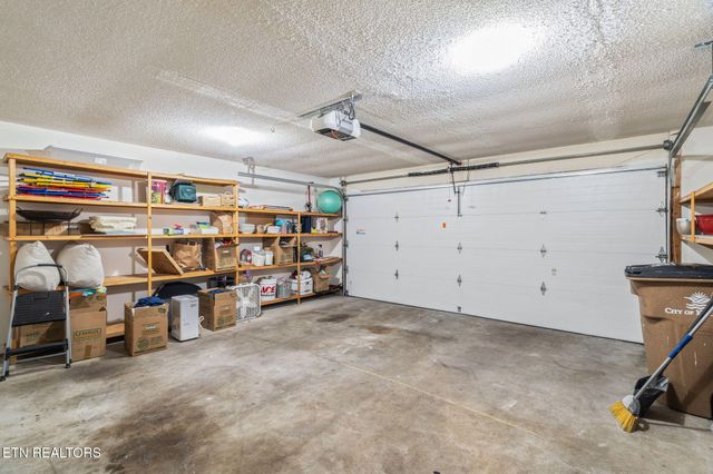 7829 Village Drive, Knoxville, TN 37919