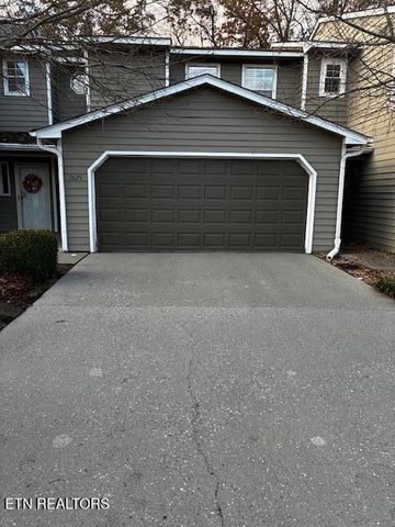 7829 Village Drive, Knoxville, TN 37919