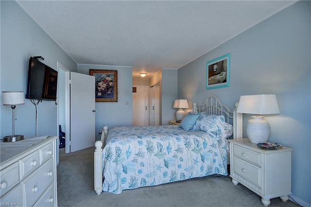 500 Pacific Ave Unit 405, Virginia Beach, VA 23451