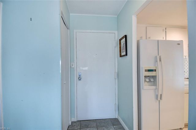 500 Pacific Ave Unit 405, Virginia Beach, VA 23451
