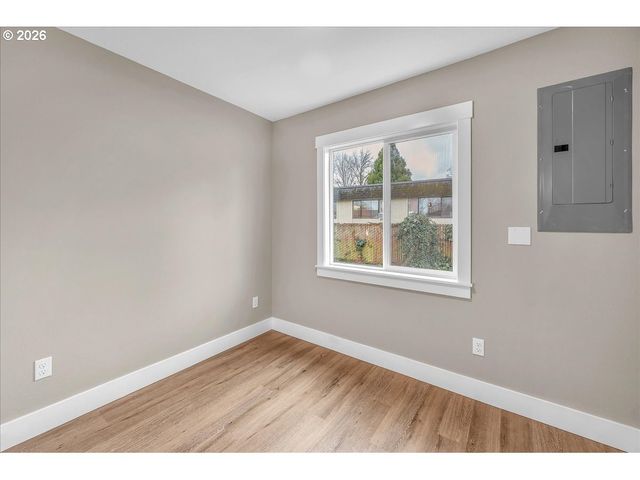 5580 Se 120TH Ave, Portland, OR 97266