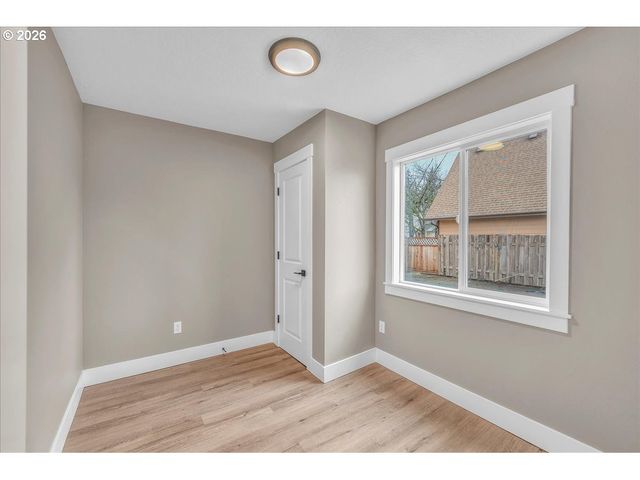 5580 Se 120TH Ave, Portland, OR 97266