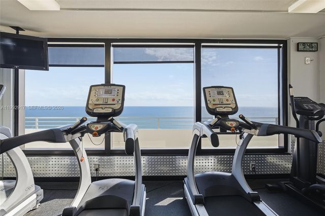 5555 Collins Ave 12N, Miami Beach, FL 33140