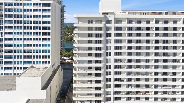 5555 Collins Ave 12N, Miami Beach, FL 33140