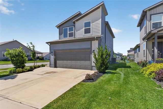 13334 W 180th Terrace, Overland Park, KS 66013