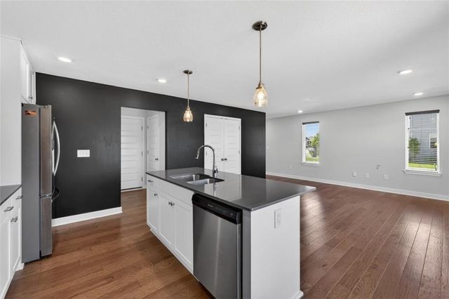 13334 W 180th Terrace, Overland Park, KS 66013