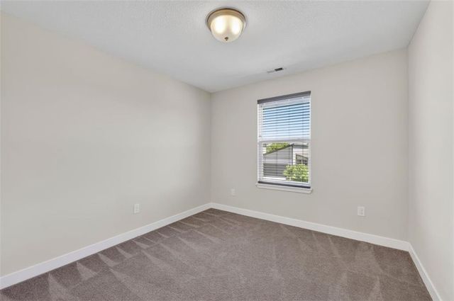 13334 W 180th Terrace, Overland Park, KS 66013