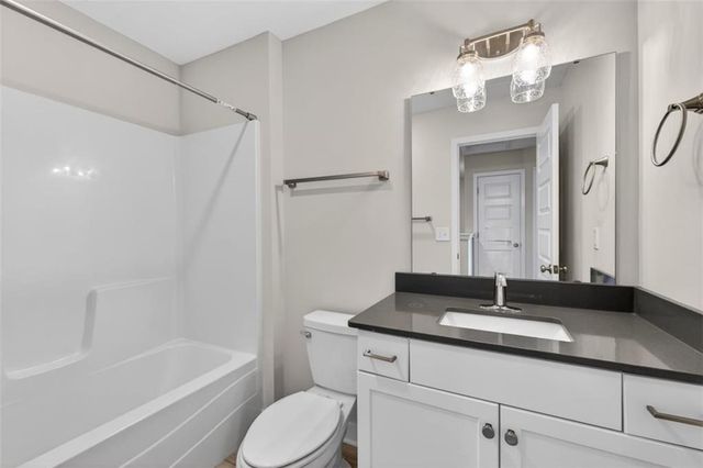 13334 W 180th Terrace, Overland Park, KS 66013